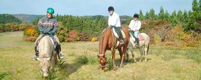 【秋田・体験乗馬】乗馬デビューに最適！鳥海山のふもとで楽しむ体験乗馬